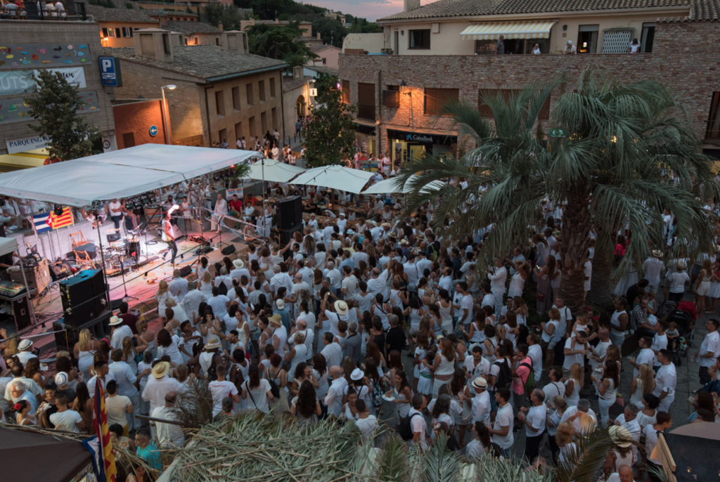 fira dels indians a begur
